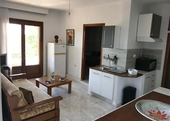 Great First Floor With View