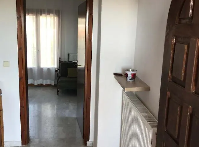 Great First Floor With View *