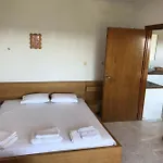 Great First Floor With View *